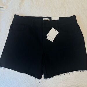 Gibson & Latimer Women’s Tummy Control Raw Hem Denim Shorts Black Size 18 | NWT
